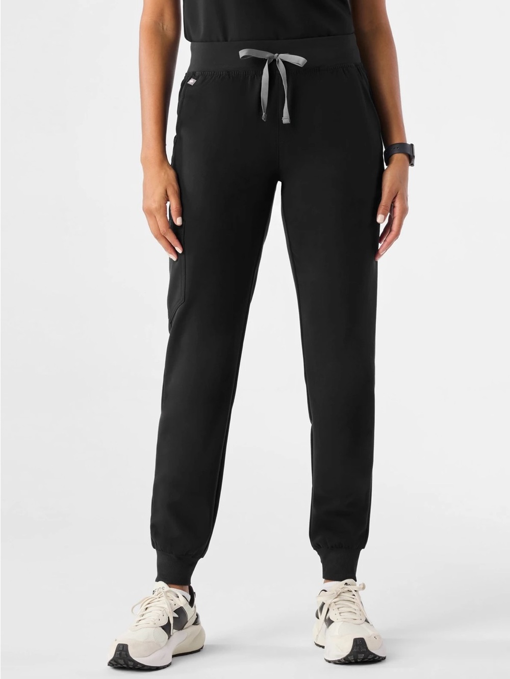 Figs Women’s Zamora Jogger Scrub Pants Size M Tall Black